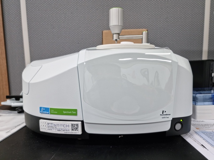 퓨리에 변환 적외선 분광기